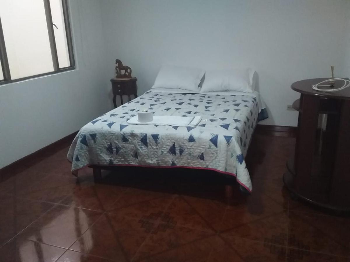 Habitacion Con Bano Privado Cerca Al Aeropuerto Bogotá Eksteriør bilde